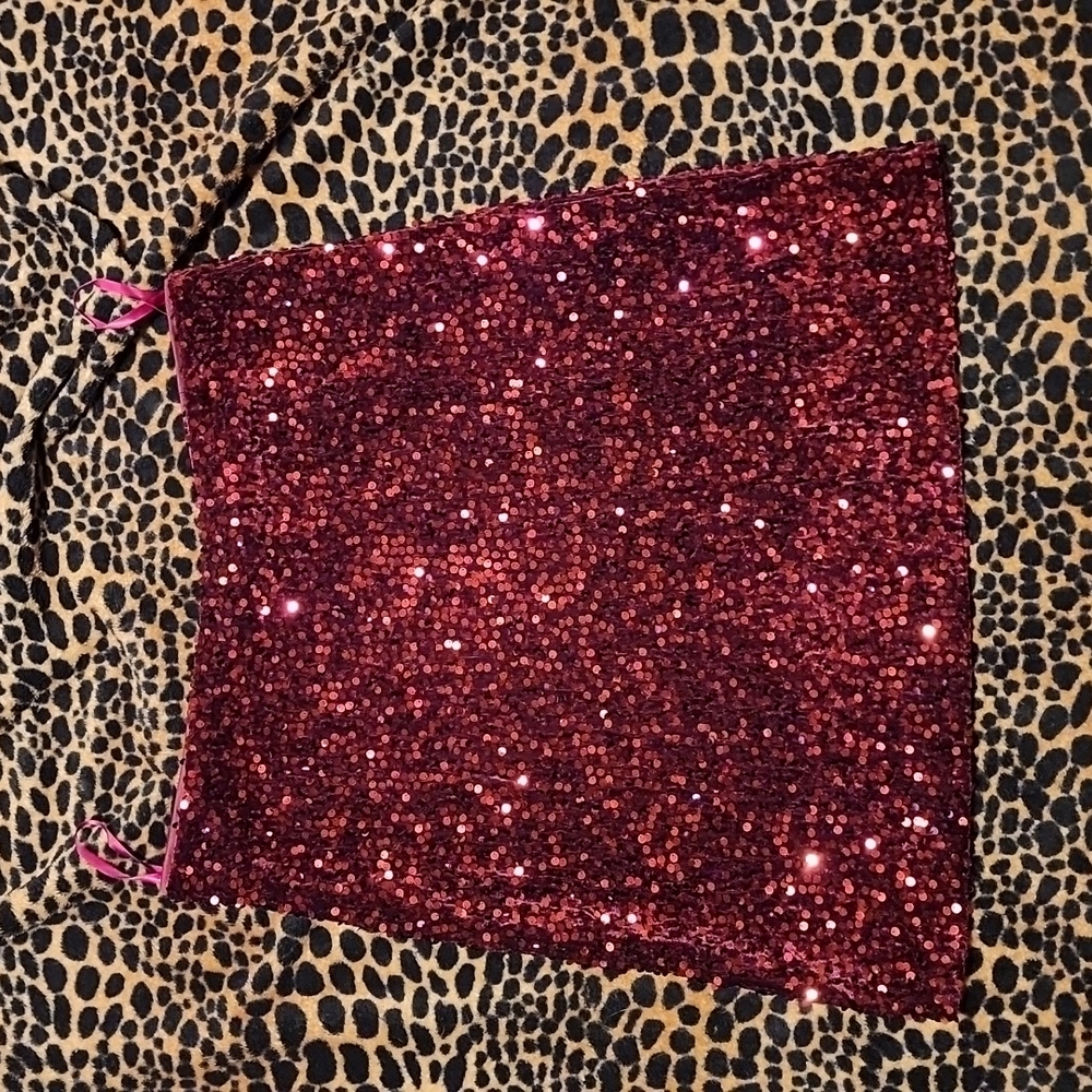 Elegant Sequin Midi Skirt in Dazzling Red